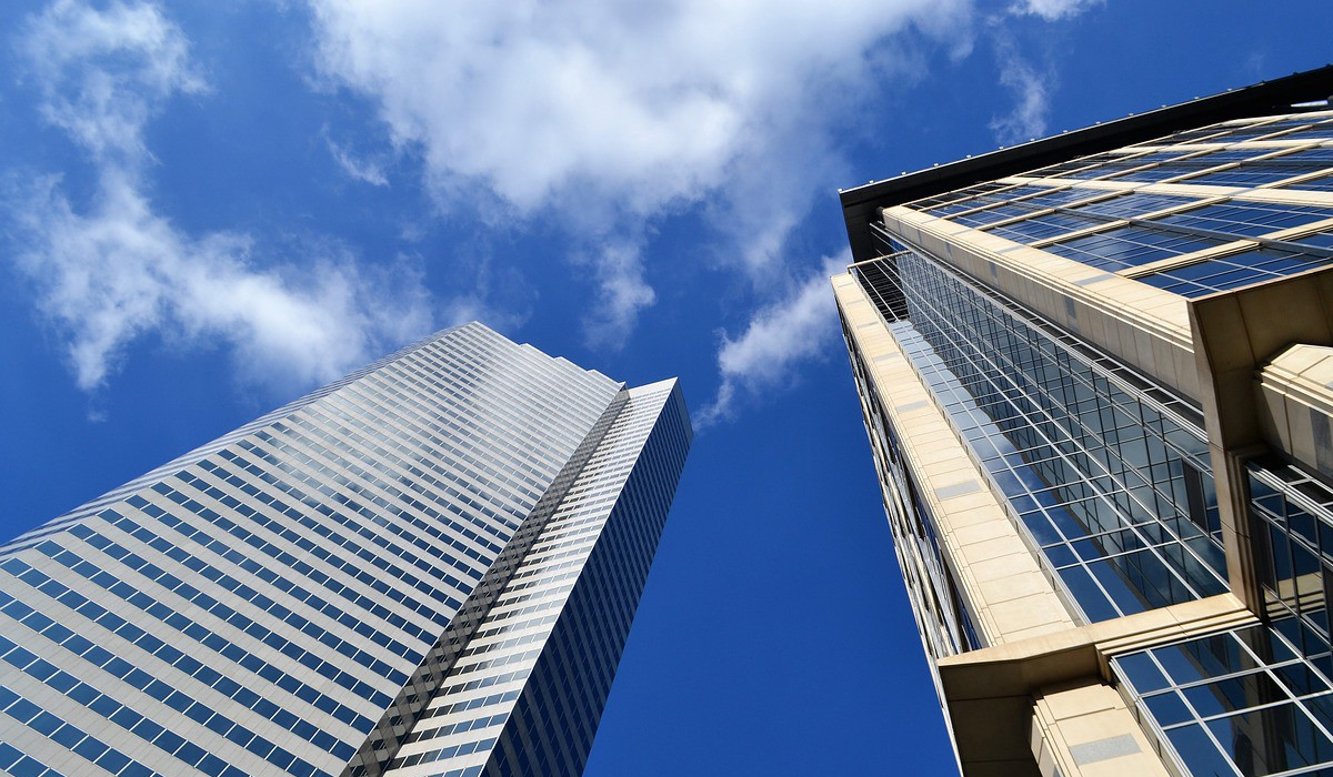 Four-things-to-note-while-buying-commercial-properties